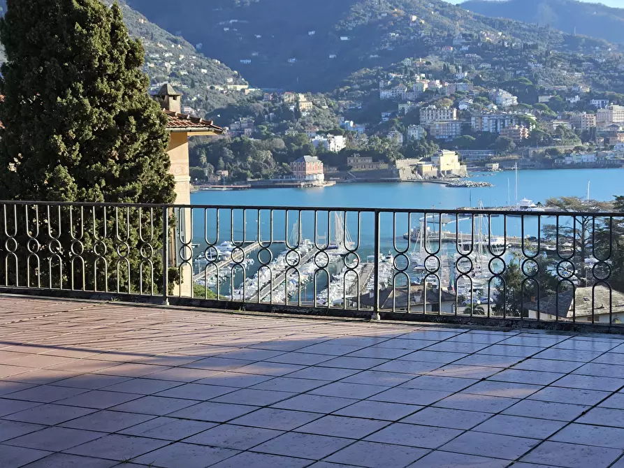 Immagine 5 di Attico in vendita  a Rapallo