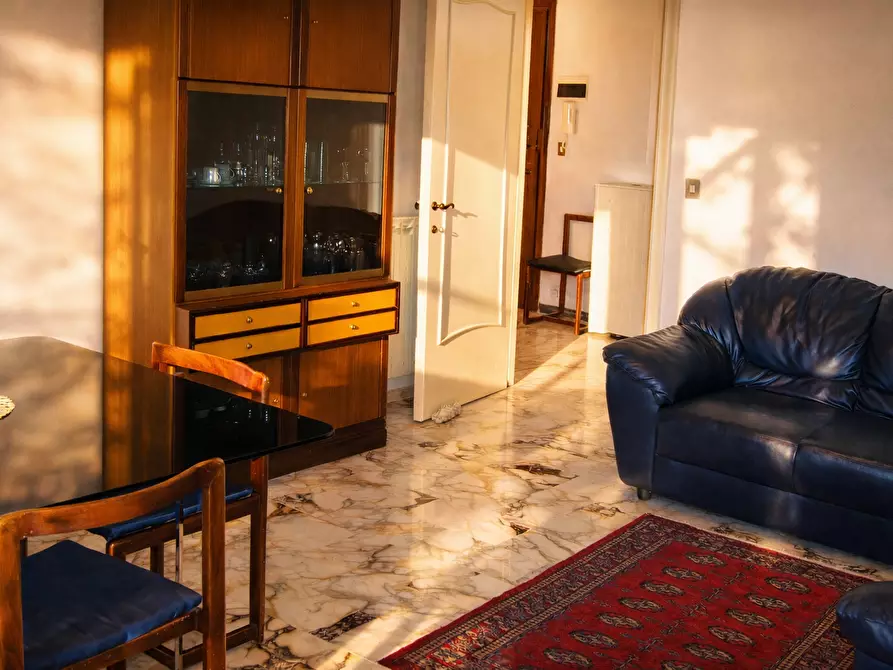 Immagine 7 di Trilocale in vendita  a Rapallo