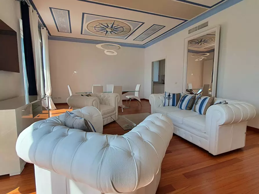 Immagine 5 di Attico in vendita  a Rapallo