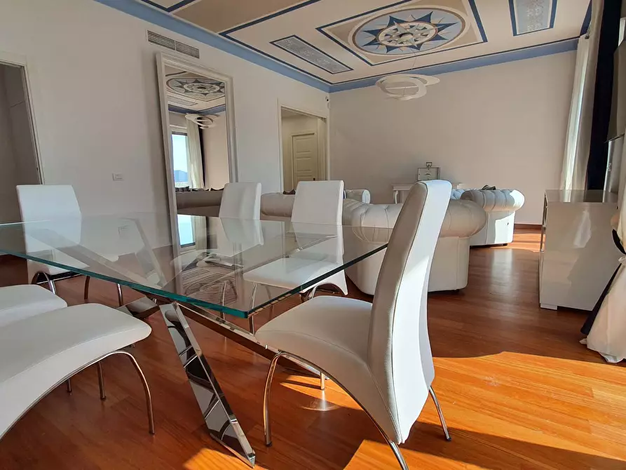 Immagine 14 di Attico in vendita  a Rapallo