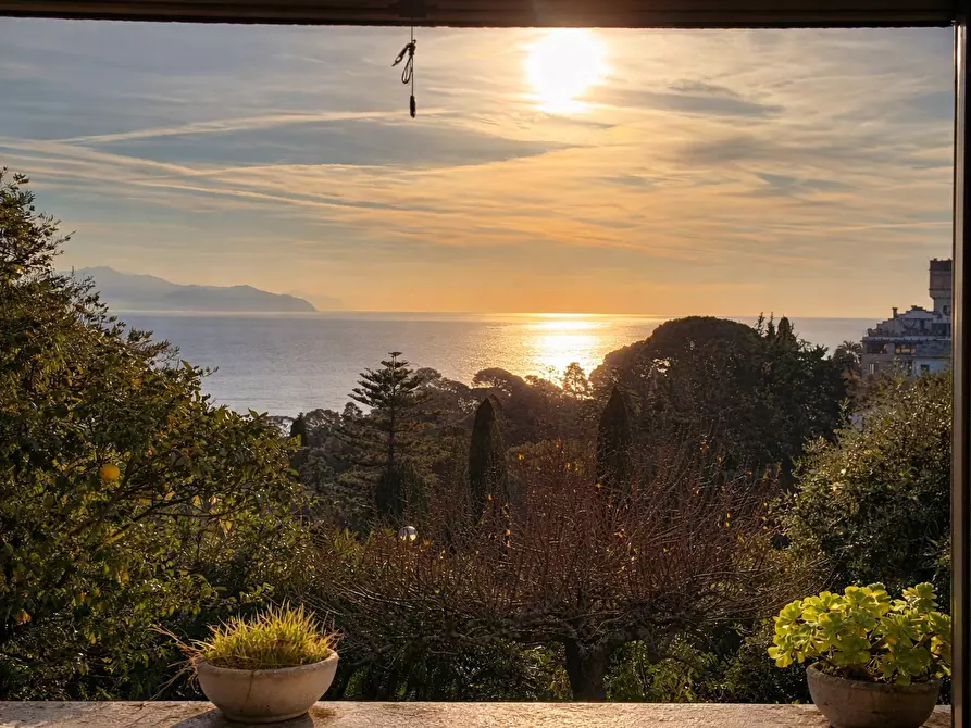 Immagine 6 di Trilocale in vendita  a Rapallo