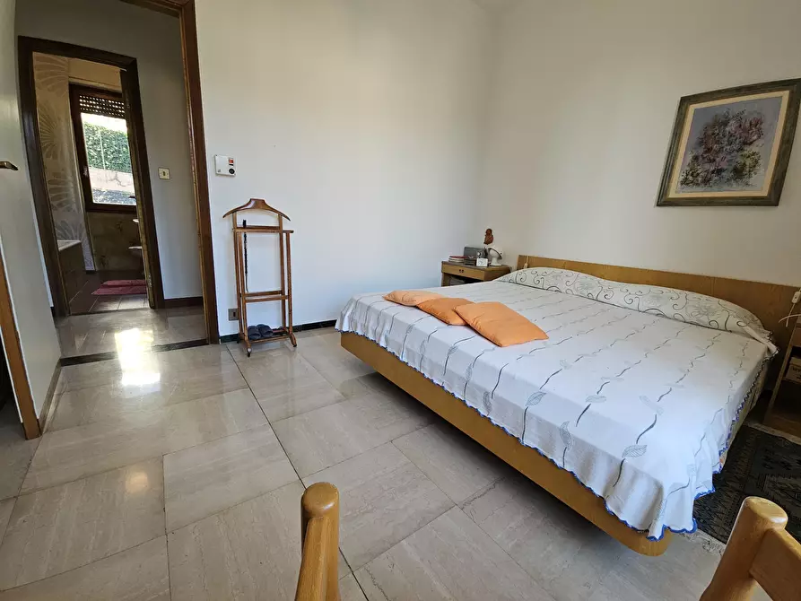 Immagine 23 di Attico in vendita  a Rapallo