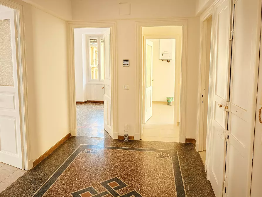 Immagine 4 di Quadrilocale in affitto  a Rapallo