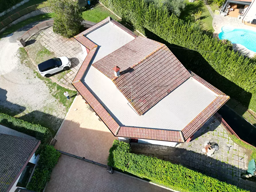 Immagine 3 di Villa in vendita  a Fiano Romano