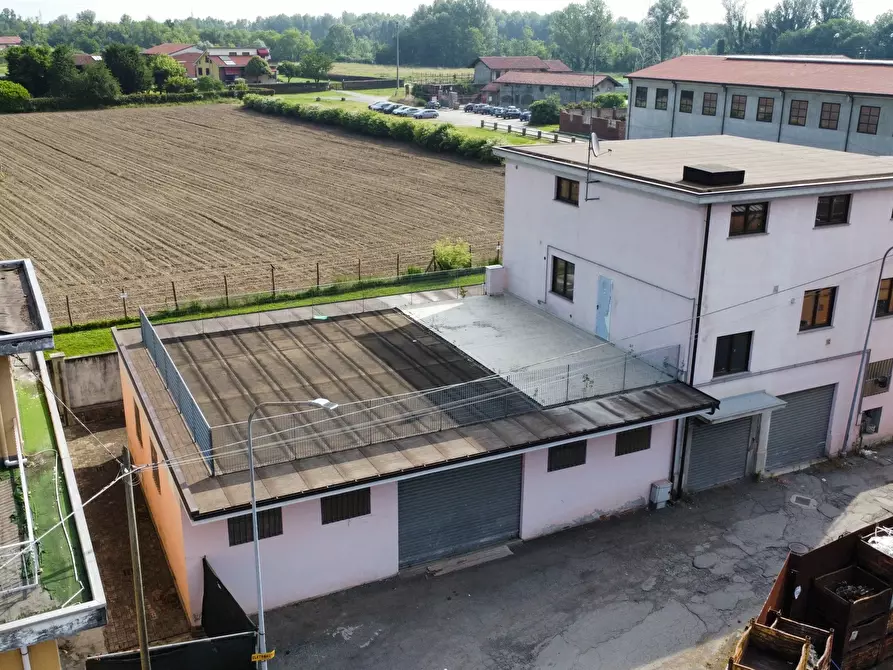 Immagine 2 di Attività artigianale in vendita  in via Giuseppe Cavallo 18 a Venaria Reale