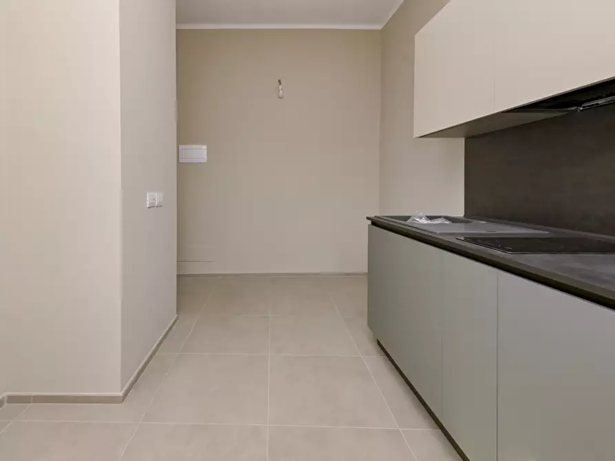 Immagine 1 di Bilocale in affitto  in Strada del Fioccardo 4 a Torino