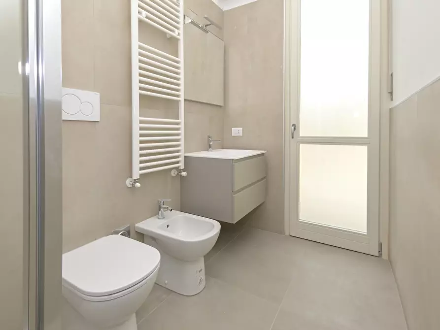 Immagine 14 di Bilocale in affitto  in Strada del Fioccardo 4 a Torino