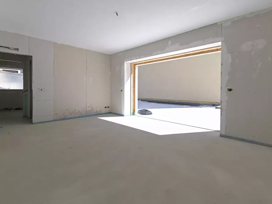 Immagine 14 di Loft/Open space in vendita  in Via Ugo Foscolo 6 a Torino