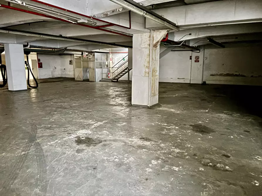 Immagine 16 di Capannone industriale in vendita  in Via Parella 3 a Torino