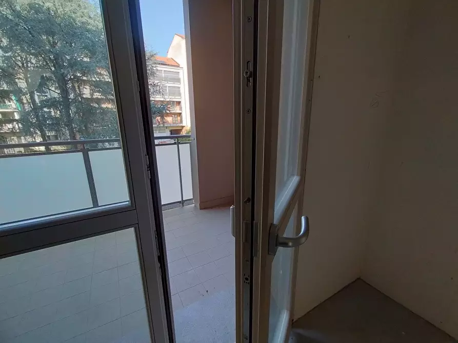 Immagine 30 di Quadrilocale in vendita  in Via Pietro Cossa 105 a Torino