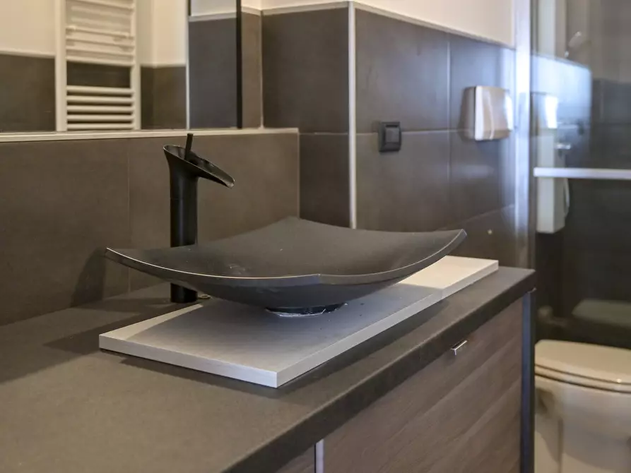 Immagine 53 di Quadrilocale in affitto  in Via Pietro Cossa 293/40 a Torino