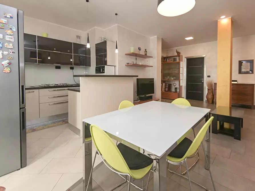 Immagine 21 di Trilocale in vendita  in Corso Monte Cucco 146 a Torino