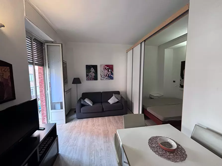 Immagine 7 di Bilocale in affitto  in Via Don Bosco 85 a Torino