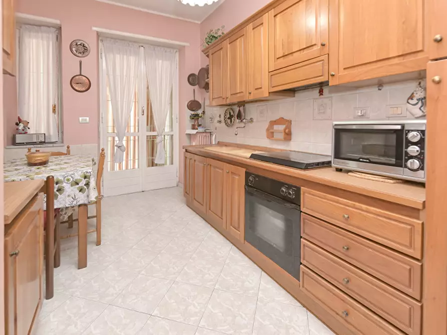 Immagine 10 di Quadrilocale in vendita  in Corso Peschiera 349 a Torino