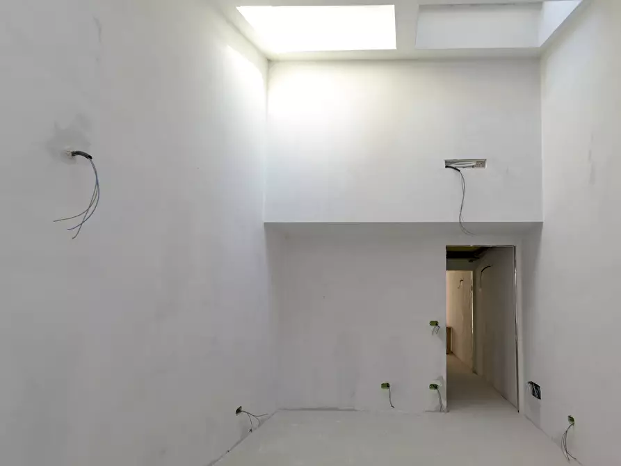 Immagine 15 di Loft/Open space in vendita  in Via Ugo Foscolo 6 a Torino