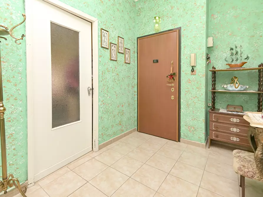 Immagine 9 di Quadrilocale in vendita  in Via Giovanni Roveda 25 a Torino