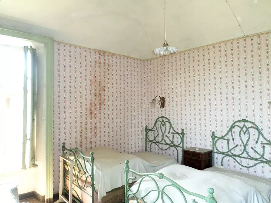 Immagine 28 di Rustico / casale in vendita  in Via Roma 1 a Levone