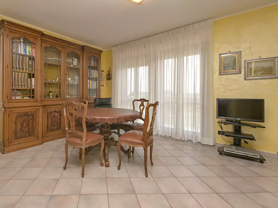 Immagine 7 di Quadrilocale in vendita  in strada del villaretto 204 a Torino