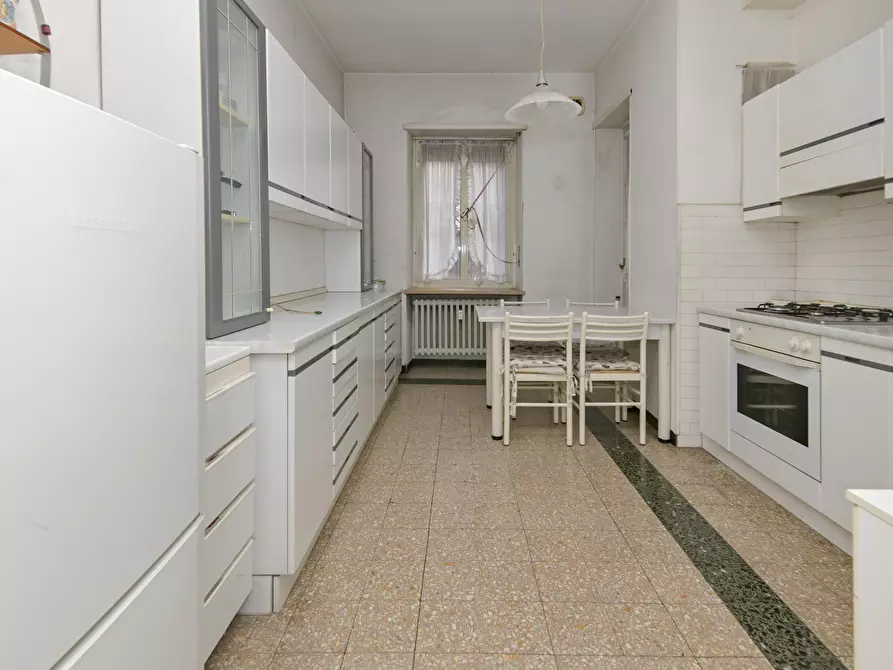 Immagine 15 di Quadrilocale in vendita  in via Rosta 1 bis a Torino