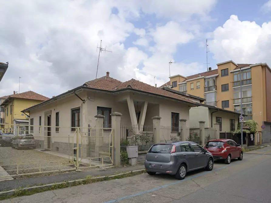 Immagine 13 di Villa in vendita  in via nazario sauro 45 a Venaria Reale