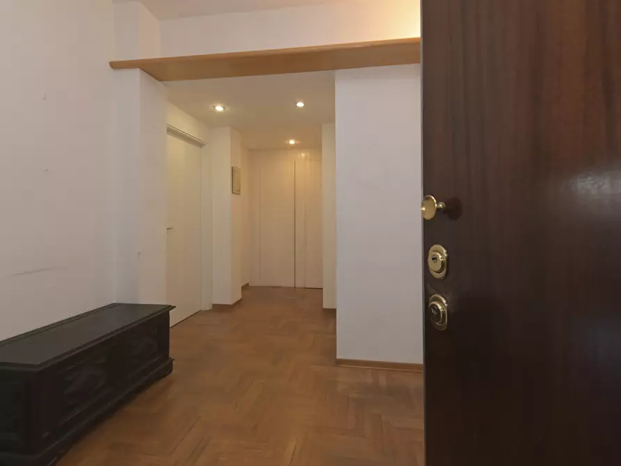 Immagine 9 di Quadrilocale in vendita  in Via Buenos Aires a Torino