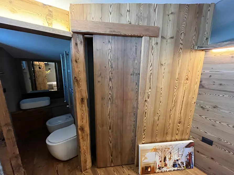 Immagine 92 di Baita in vendita  a Bardonecchia