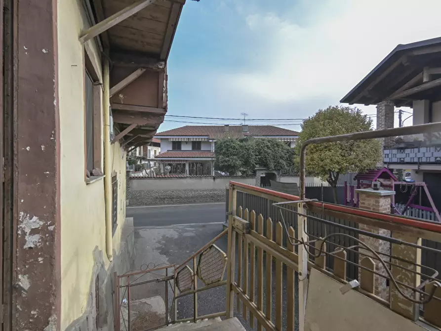 Immagine 19 di Porzione di casa in vendita  in via salvatore mura 18 a Front