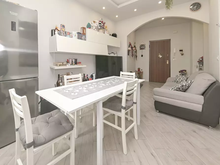 Immagine 16 di Bilocale in vendita  in via umberto giordano 8 a Nichelino