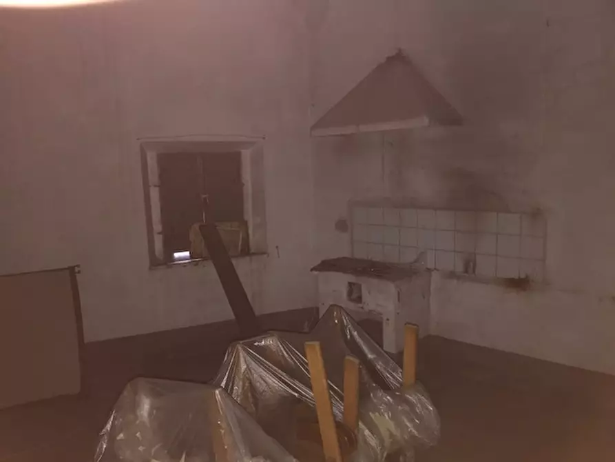 Immagine 10 di Rustico / casale in vendita  a San Giuliano Terme