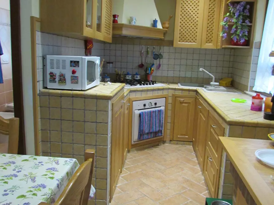 Immagine 8 di Villetta a schiera in vendita  a Monte Castello Di Vibio