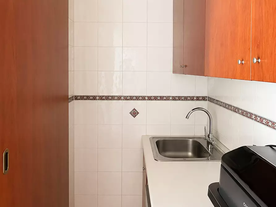 Immagine 17 di Bilocale in vendita  in Via Bixio 210 a Monopoli