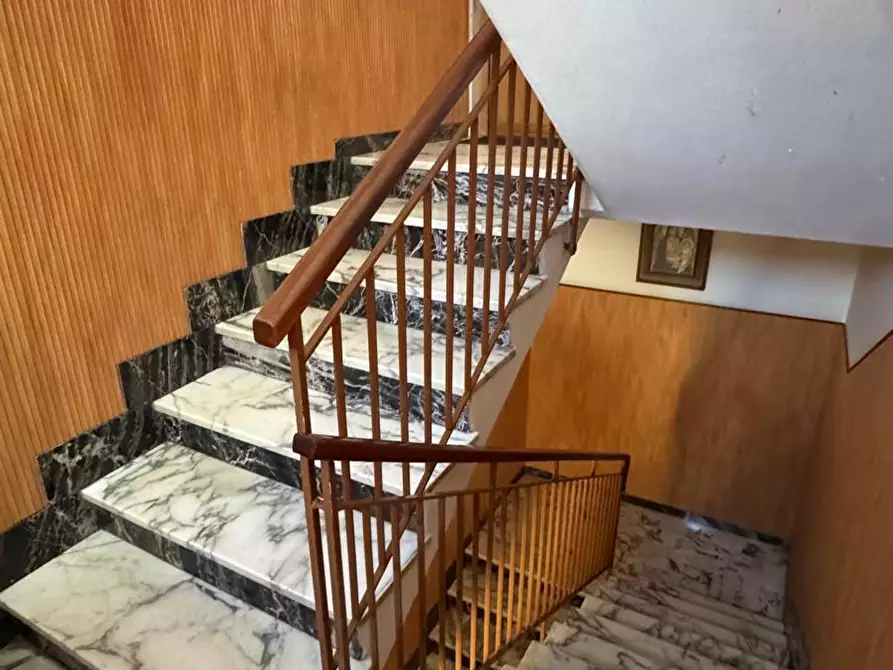 Immagine 2 di Pentalocale in vendita  in Via Luigi Finamore Pepe a Monopoli