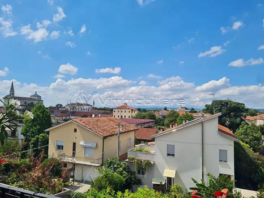 Immagine 29 di Quadrilocale in vendita  in viale Ungheria 32/6 a Noventa Vicentina