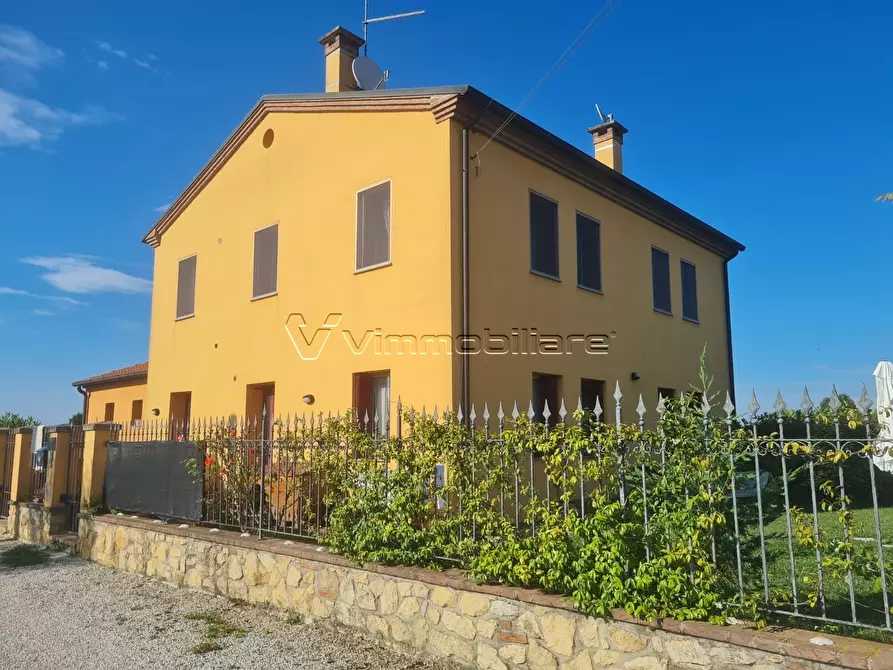 Immagine 3 di Porzione di casa in vendita  in via cà montanare 49 a Barbarano Mossano