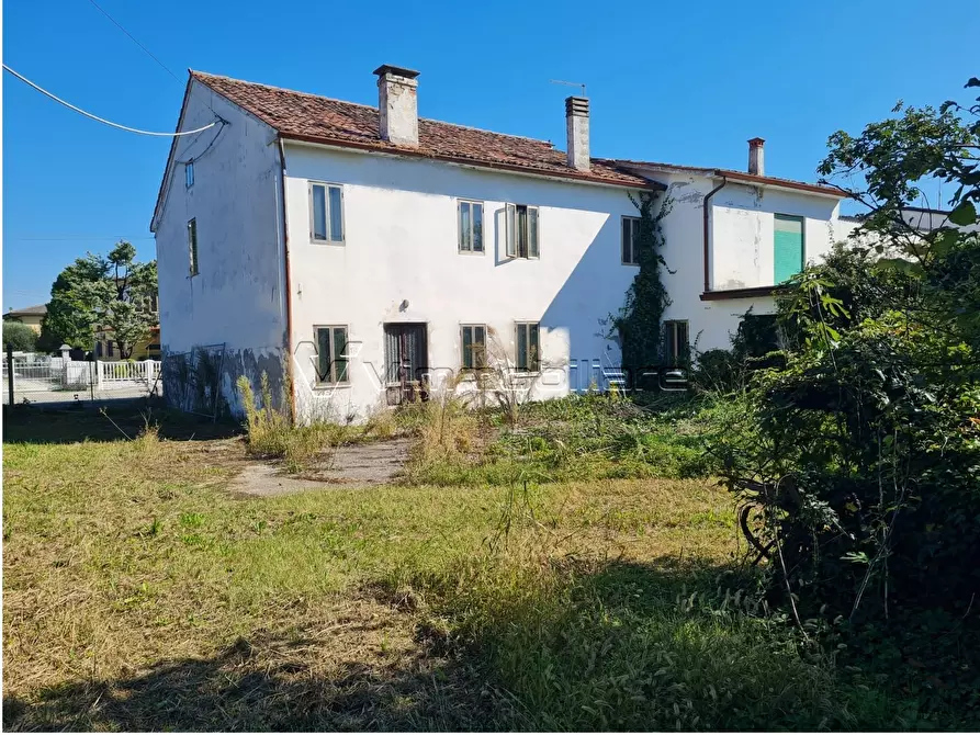 Immagine 5 di Rustico / casale in vendita  in via caldumare 82 a Poiana Maggiore