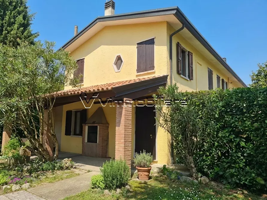 Immagine 4 di Porzione di casa in vendita  in Via Cà Bassa 3 a Albettone
