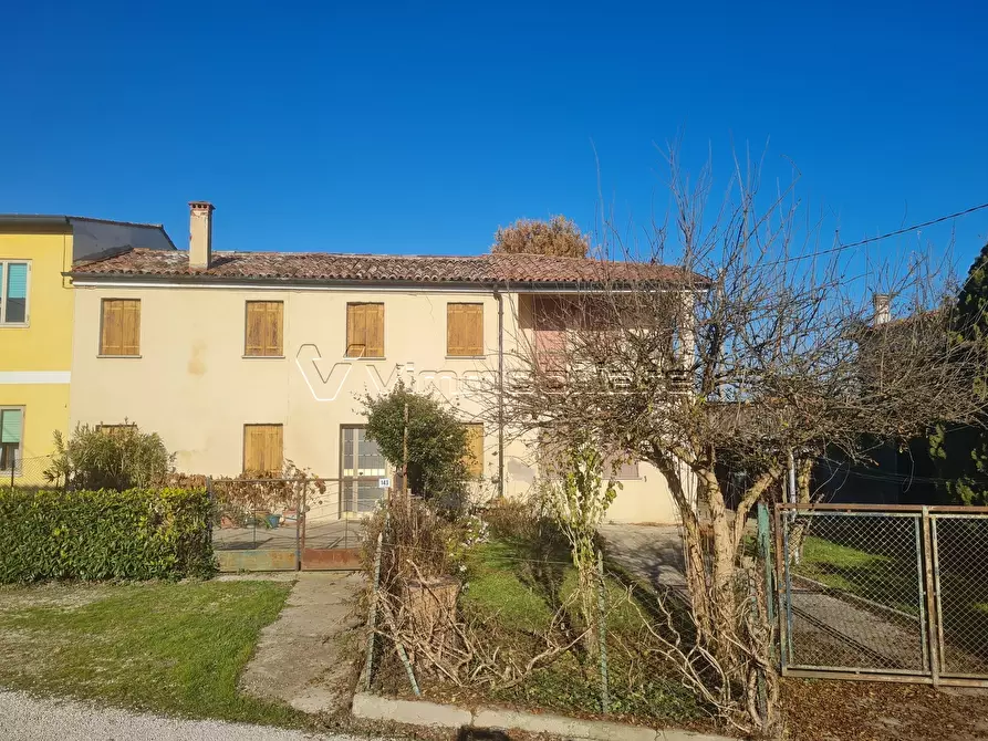 Immagine 3 di Casa trifamiliare in vendita  in via bergoncino 145 a Noventa Vicentina
