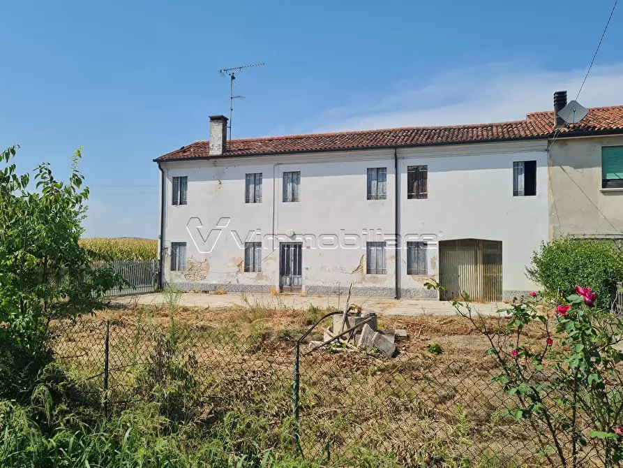 Immagine 2 di Casa bifamiliare in vendita  in Via Capitello 60 a Sossano
