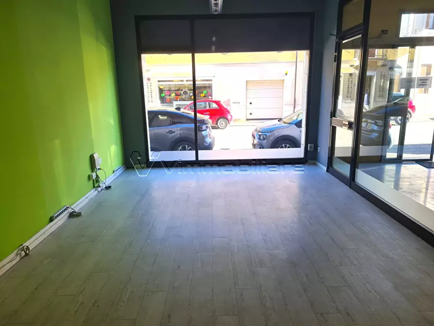 Immagine 6 di Locale commerciale in affitto  in Via Roma a Noventa Vicentina