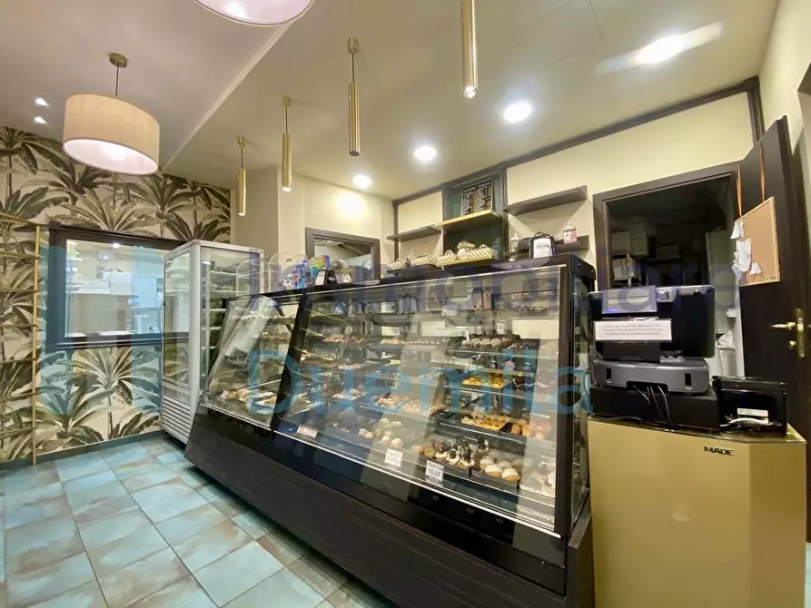 Immagine 4 di Bar / Ristorante in vendita  a Bologna