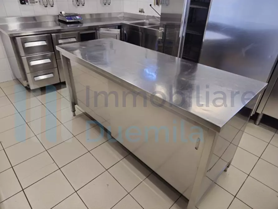 Immagine 37 di Bar / Ristorante in vendita  a Castel San Pietro Terme