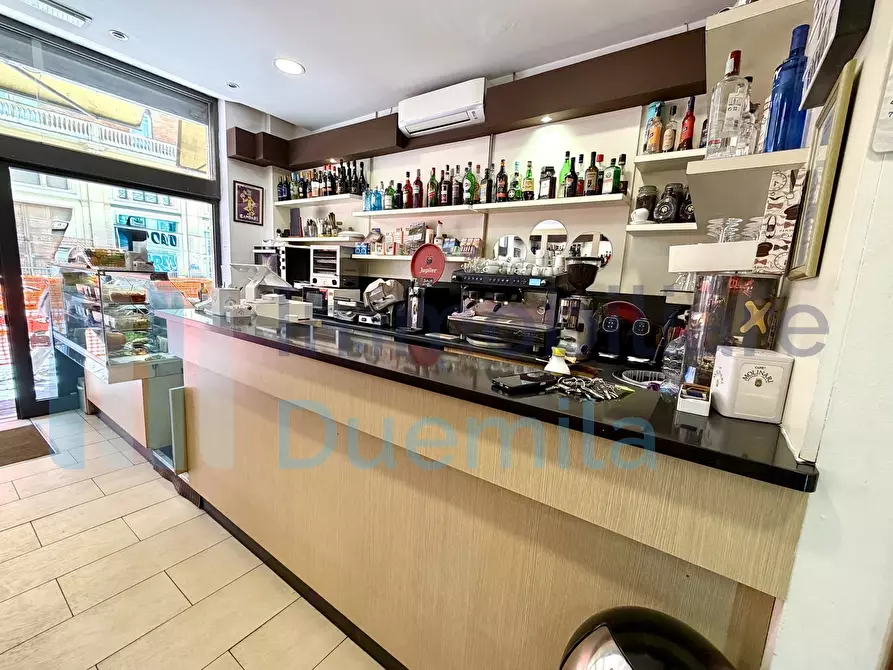 Immagine 3 di Bar / Ristorante in vendita  a Bologna