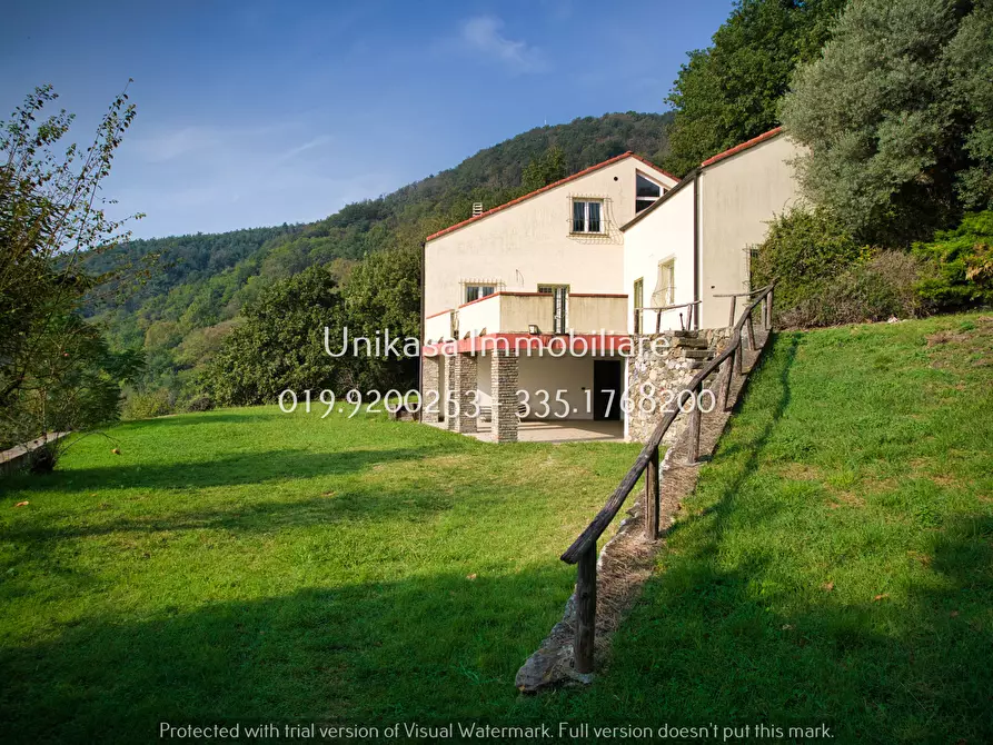 Immagine 13 di Villa in vendita  in località Termini a Vado Ligure