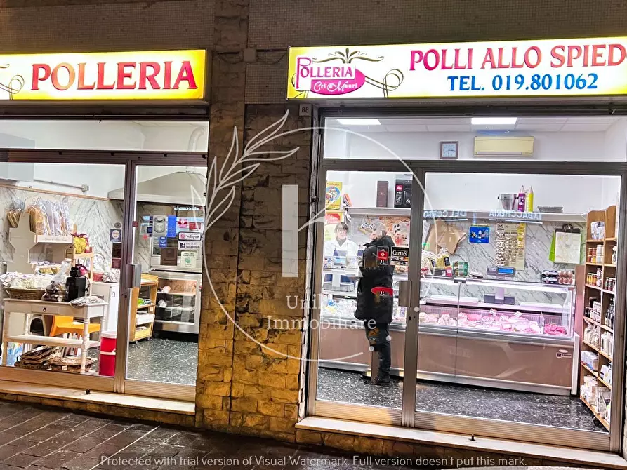 Immagine 2 di Attività commerciale in vendita  in Corso Tardy e Benech a Savona