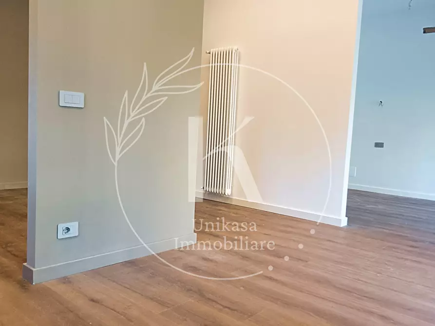 Immagine 6 di Trilocale in vendita  in Via Monturbano a Savona