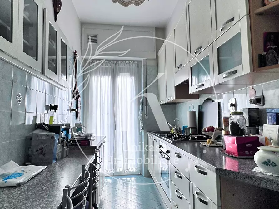 Immagine 7 di Pentalocale in vendita  in Corso Viglienzoni 6 a Savona