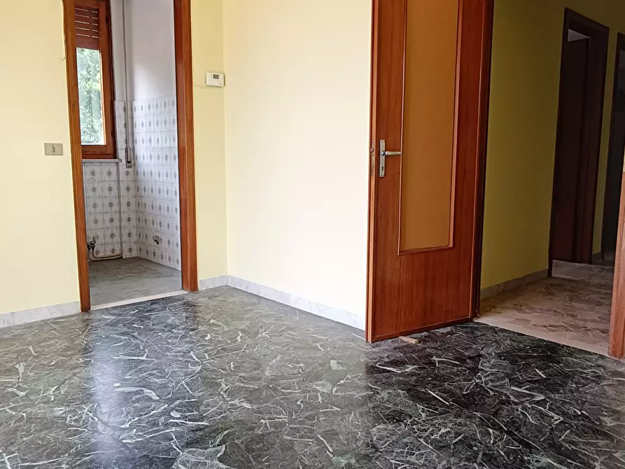 Immagine 7 di Trilocale in affitto  in Via Cassisi 77 a Celle Ligure