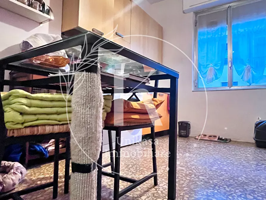 Immagine 10 di Trilocale in vendita  in Via Giuseppe Cesare Abba a Savona