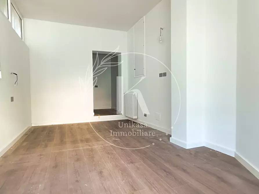 Immagine 15 di Trilocale in vendita  in Via Monturbano a Savona