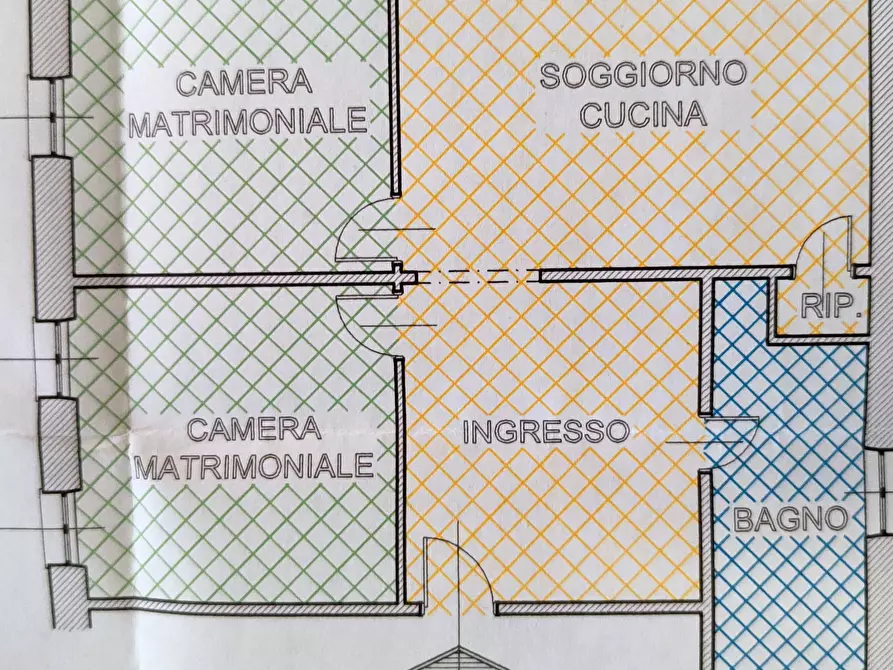 Immagine 40 di Quadrilocale in vendita  in Via Nicolò Cesare Garroni a Savona